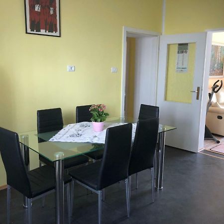 Apartma Mahnic Postojna Εξωτερικό φωτογραφία