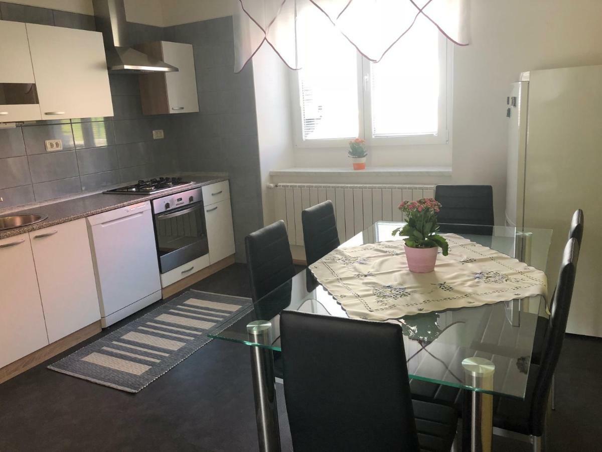 Apartma Mahnic Postojna Εξωτερικό φωτογραφία