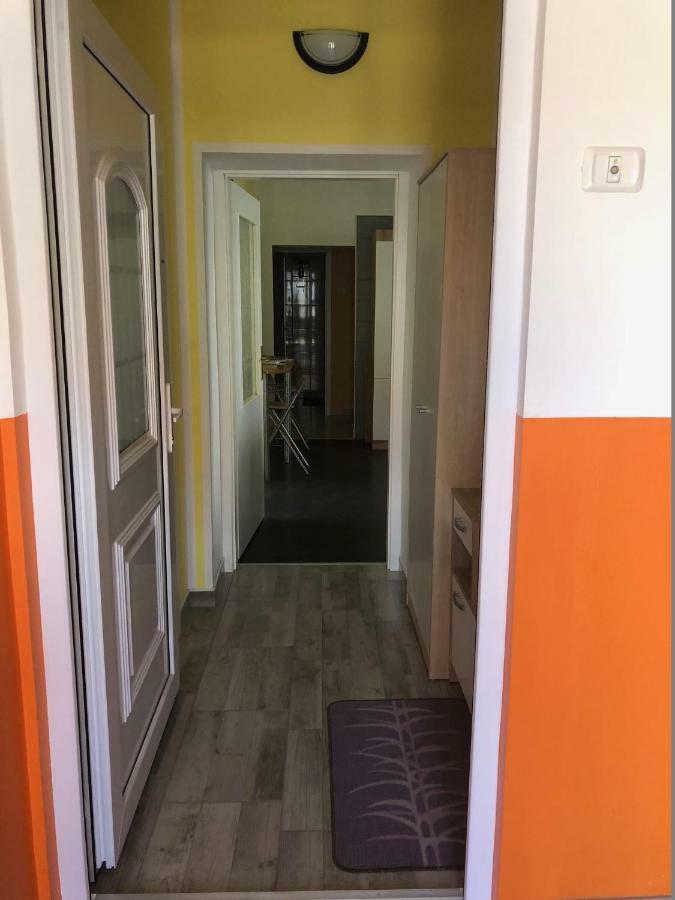 Apartma Mahnic Postojna Εξωτερικό φωτογραφία